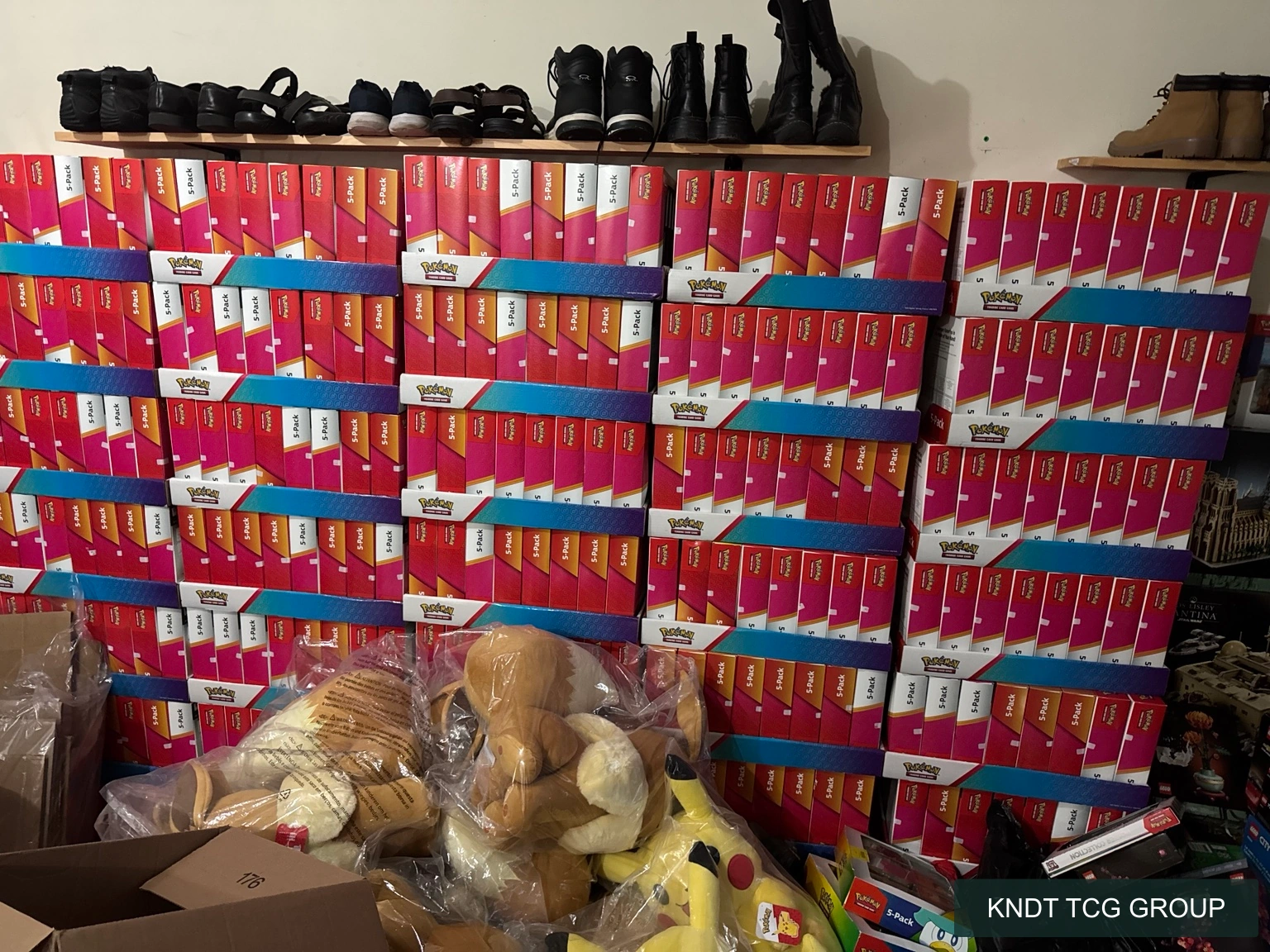 Sealed product wall
